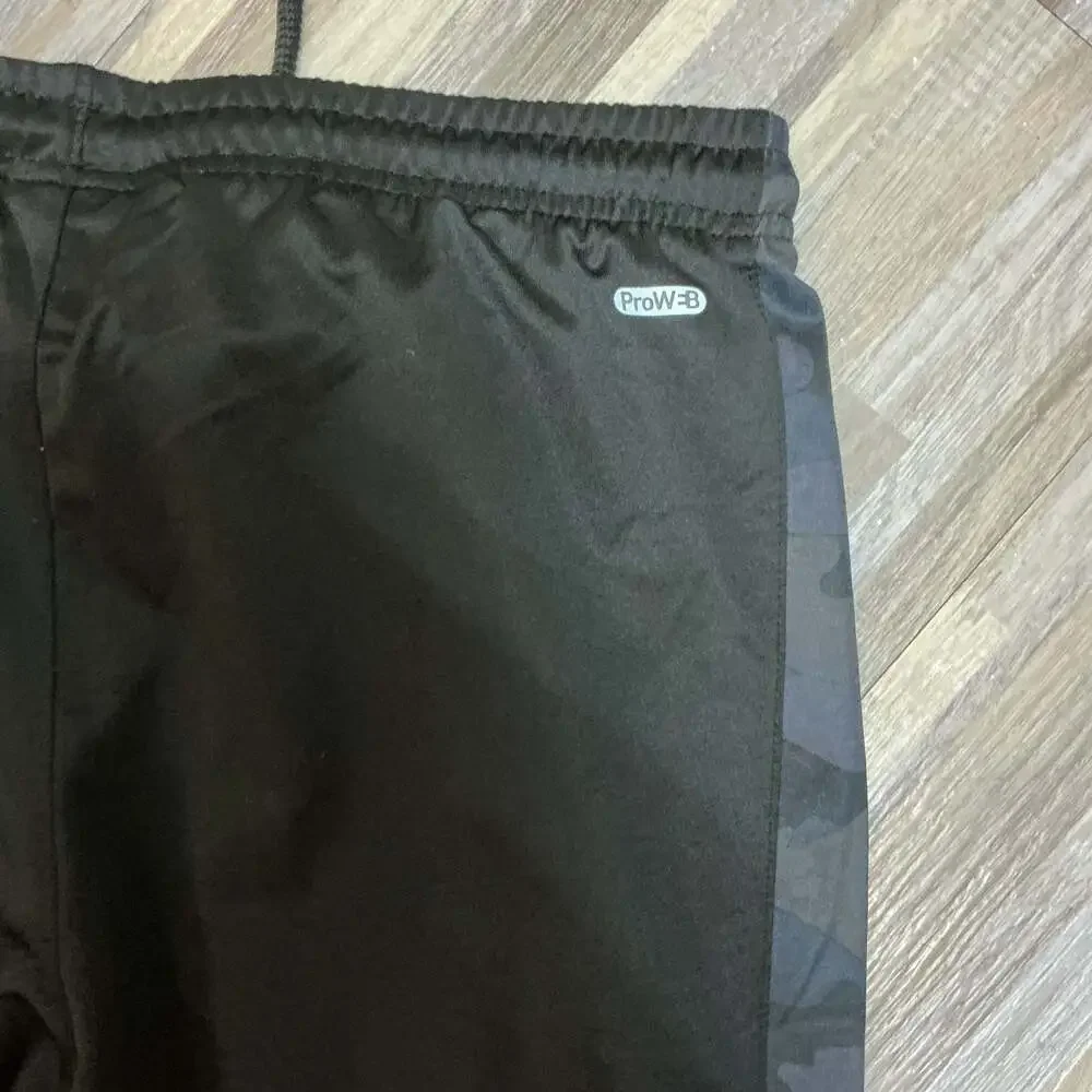 Spyder Active Men's ProWeb Jogger Pants with Zipper Pockets and Camo Side Panels - Picture 5 of 5